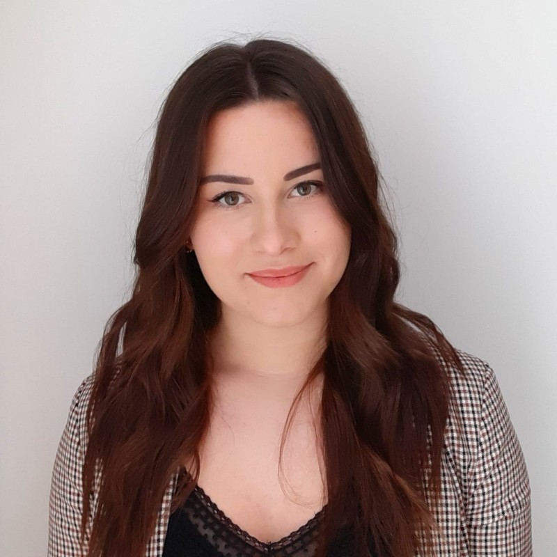 Portrait d'Alexane Rousselot, Chargée des Relations Entreprises